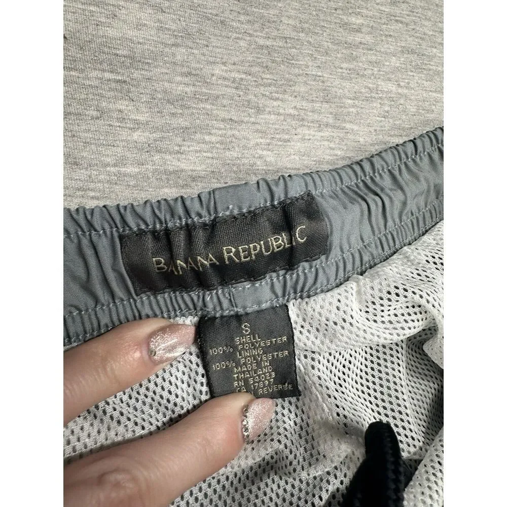 Banana Republic see all